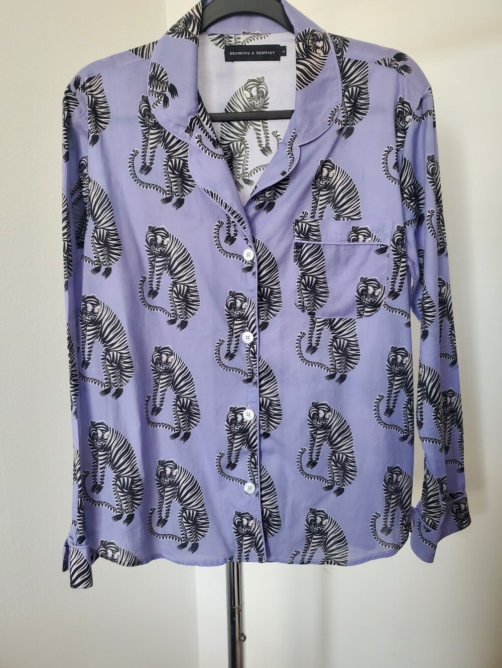 Desmond& Dempsey Purple Tiger Cotton Pajama Shirt Womens Large